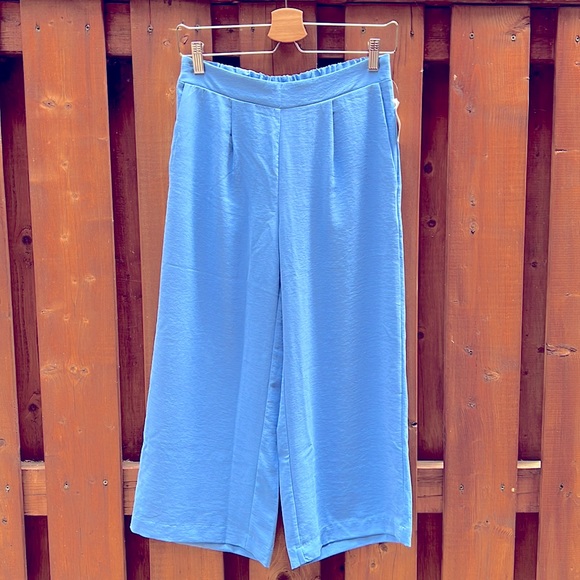 Vero Moda summer flowy crop pant size XS in granada sky - Picture 5 of 5